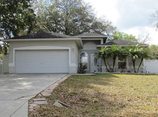 4935 Gulfstream Pl, Land O Lakes, FL 34639