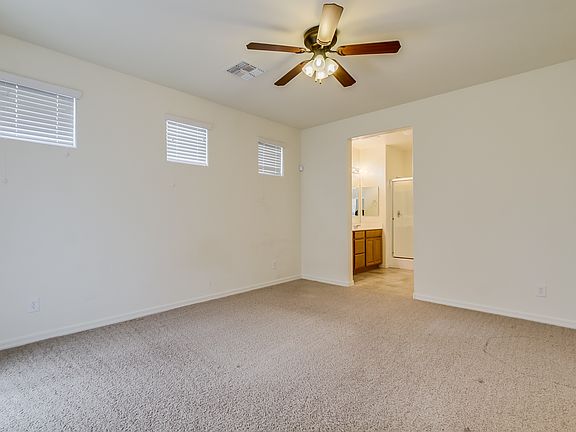 4th image of 2367 W Kristina Ave