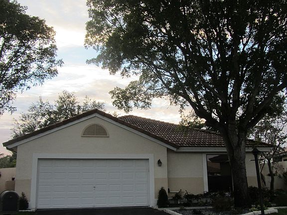 4th image of 5931 Bristol Ln