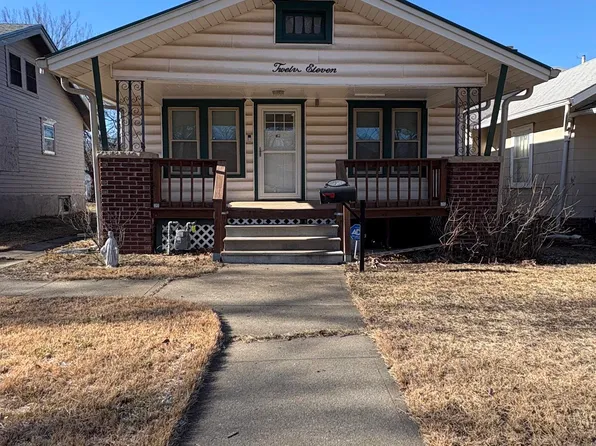 1211 SW Woodward Ave, Topeka, KS 66604
