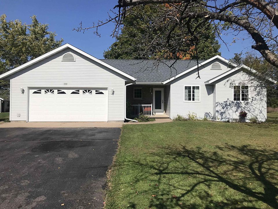 1st image of 153375 Ambrosia Ln