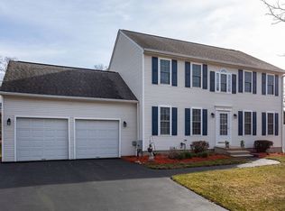 5 Heronwood Dr, Shrewsbury, MA 01545