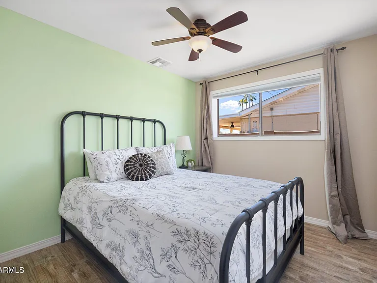 8625 E Lincoln Dr — Photo 16