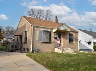 2025 S 91st St, West Allis, WI 53227