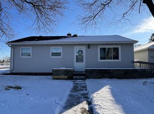 3303 Dale St, Manitowoc, WI 54220