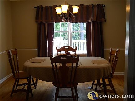 4th image of 135 Joana Dr