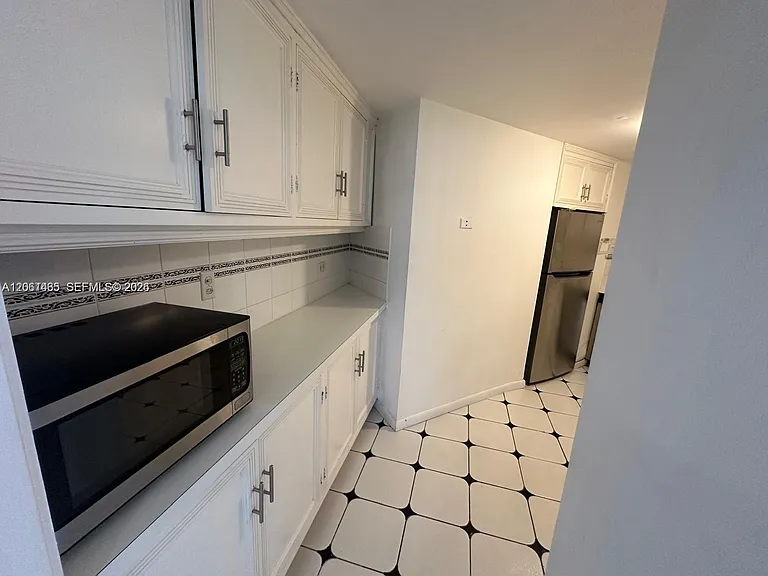 999 Brickell Bay Dr #1408 — Photo 7