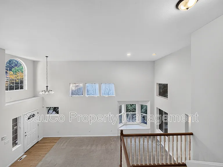 1861 SE 47th Ave — Photo 6