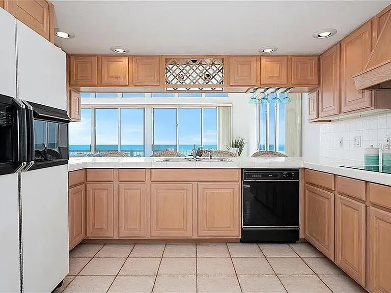 710 S Bay Blvd #710 — Photo 8