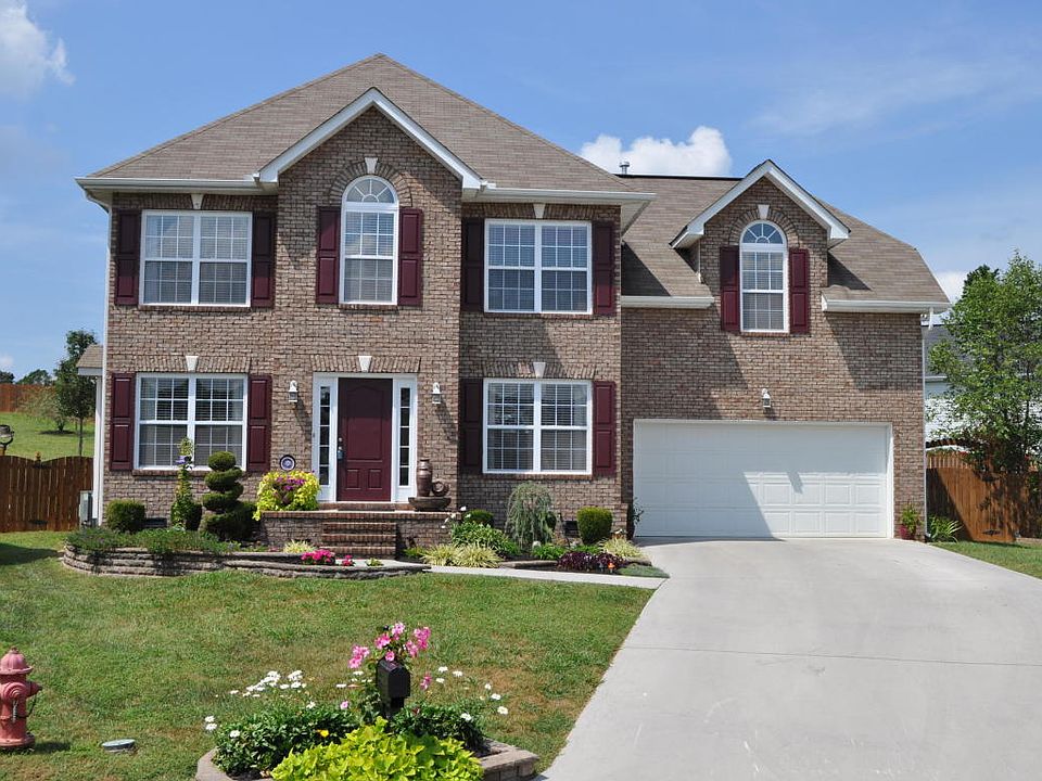 1st image of 4923 Creekrock Ln