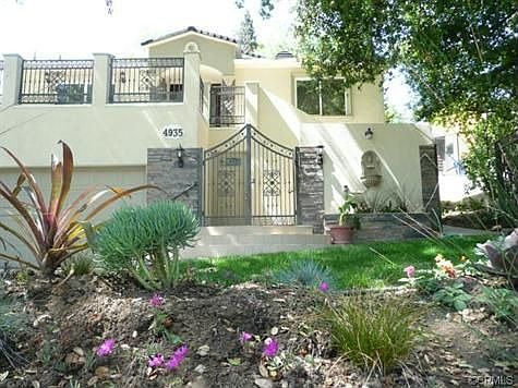 2nd image of 4935 Serrania Ave