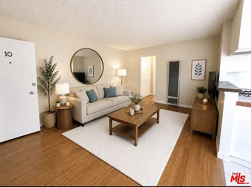 12300 Pacific Ave #10 Photo 1