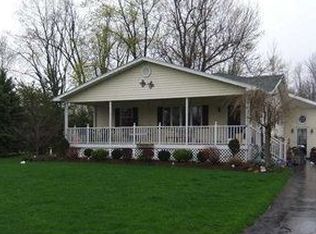 10395 Keller Rd, Clarence, NY 14031