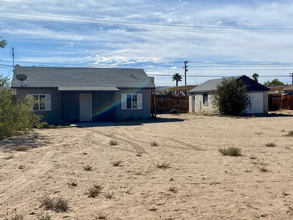 215 W Haloid Ave, Ridgecrest, CA 93555
