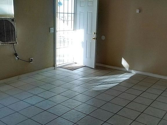 2nd image of 18501 Hermosa St
