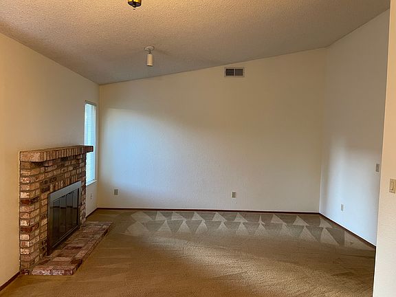 3rd image of 7445 Ingalls Way