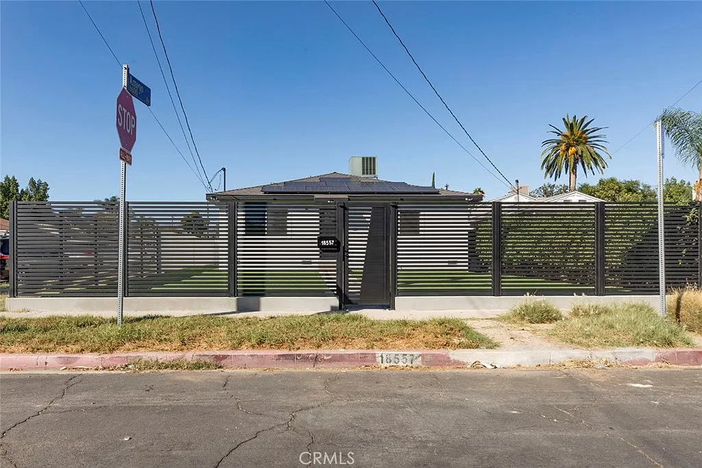 3 bed, 1200 sqft, $3,600 — Photo 3