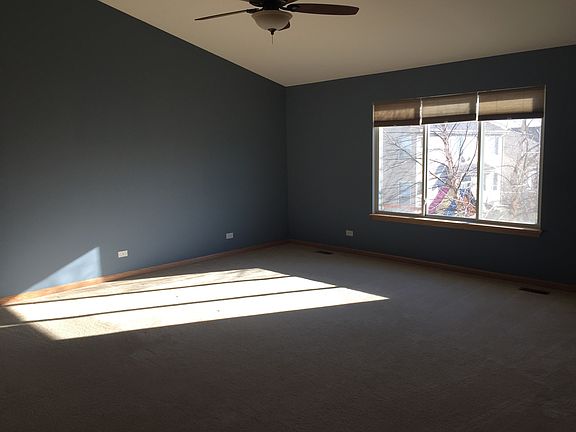 Lg Master with vaulted clng.