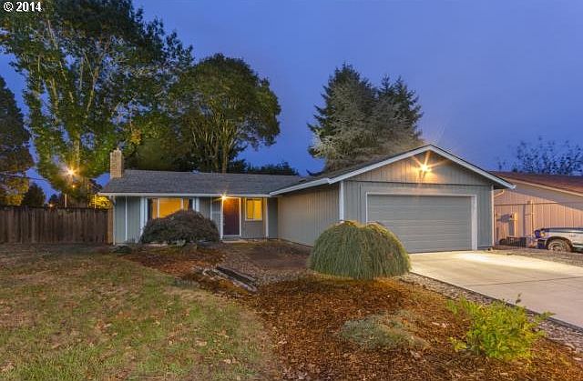 1st image of 1003 SE 105th Ave