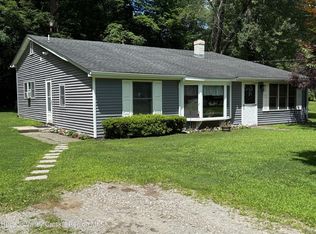 10 Raymond Ave, Dover Plains, NY 12522