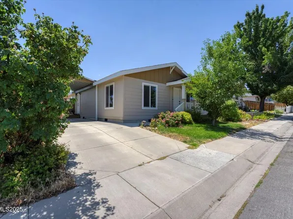670 Ruby Creek Ln, Reno, NV 89506