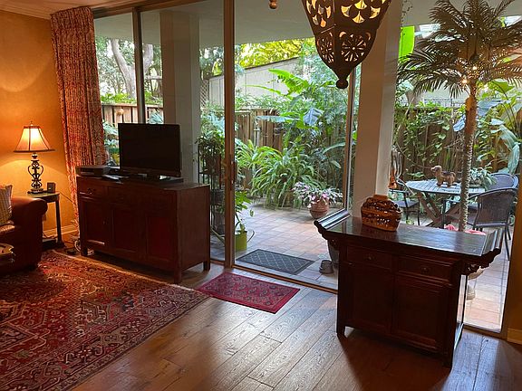 Dining, living, garden