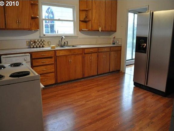 5th image of 24209 NE 92nd Ave