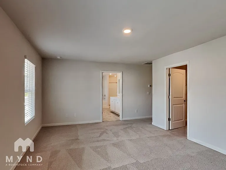 262 Barnwood Ln — Photo 12