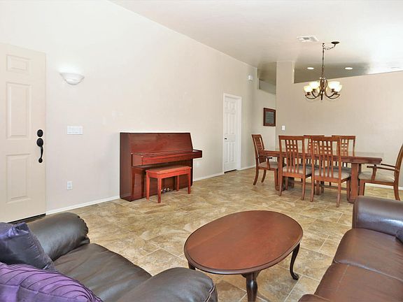 5th image of 2549 E Chipped Stone Ln