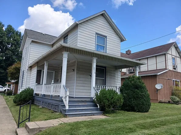 216 Montgomery Ave, New Castle, PA 16102