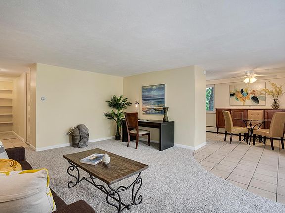 5th image of 1090 N Lafayette St APT 201