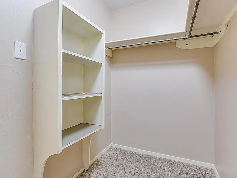 3202 Tanglewood Dr — Photo 25
