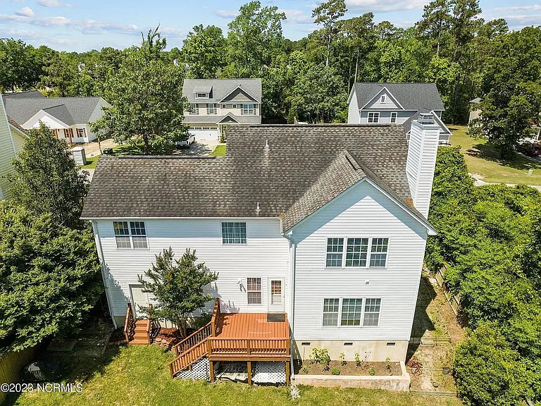1010 Meridian Dr — Photo 49