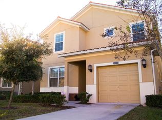 8934 Bismarck Palm Rd, Kissimmee, FL 34747