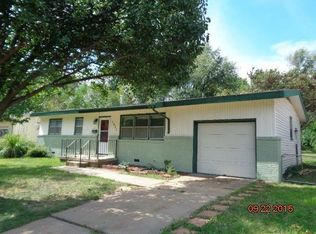 1451 N Kokomo Ave, Derby, KS 67037