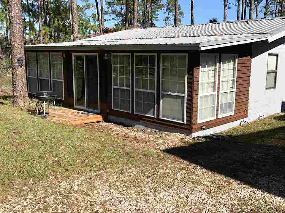 1st image of 26 Lake View Dr