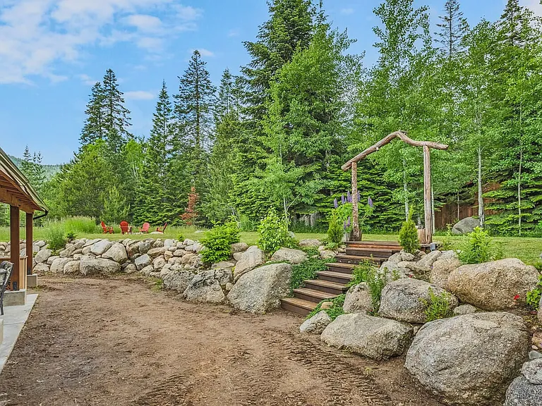 3141 N Riley Creek Rd — Photo 37