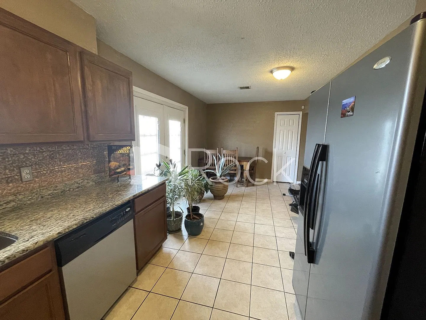 3 bedroom/2 bathroom home in Moore Schools — Photo 4