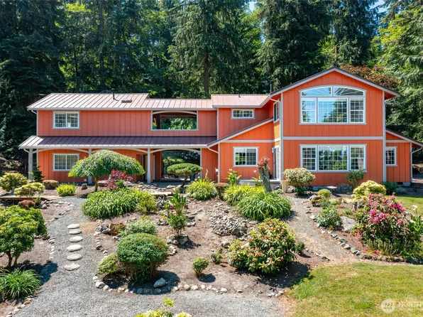216 Denneboom Road, Coupeville, WA 98239