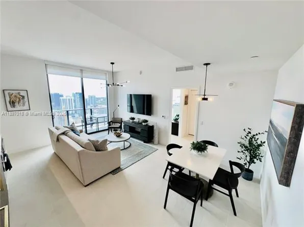 159 NE 6th St #4905, Miami, FL 33132