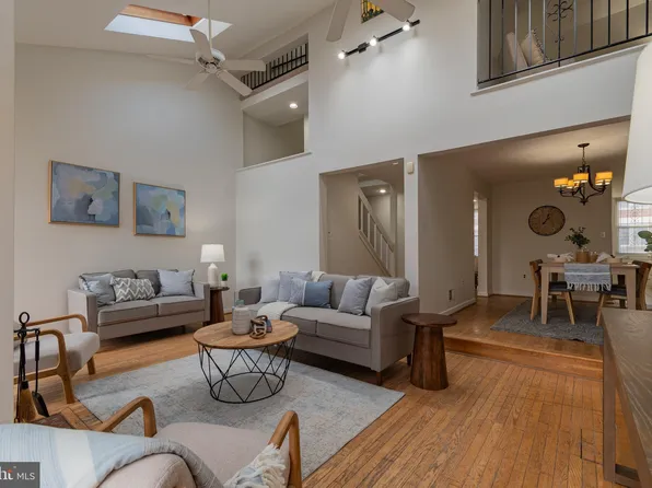 205 Scott St, Baltimore, MD 21230