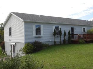 1446 Apple Ln, Rose City, MI 48654