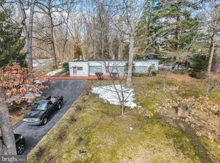 727 W Brubaker Valley Rd, Lititz, PA 17543