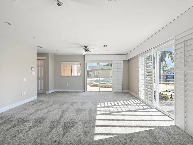 482 Hermosita Dr — Photo 88