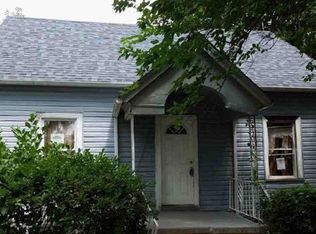 1144 2nd Ave, Aurora, IL 60505