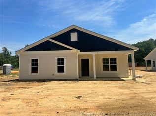 87 Market St, Parkton, NC 28371