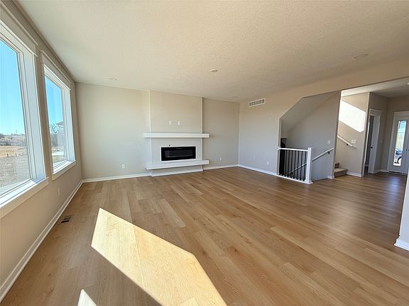 5th image of 1611 Stuart Rd