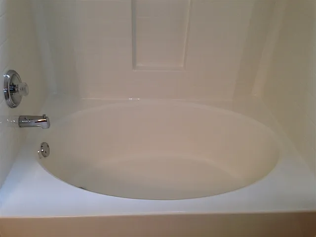 325 Mill Pond Rd — Photo 8