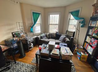 712 Commonwealth Ave #2, Boston, MA 02215