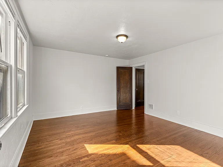 8804 Mason Pl — Photo 30